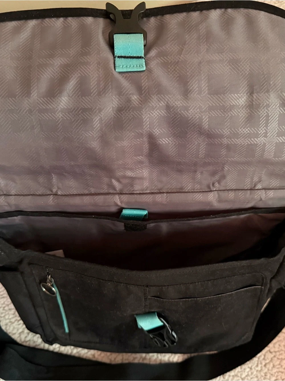 Columbia Black Messenger Bag with Teal Trim